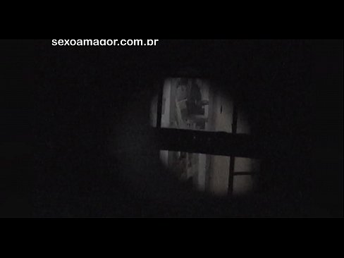 ❤️ Бландзінка таемна здымаецца на відэа з суседскага вуаерыста, схаванага за пустымі цэгламі ❌ Чербанне на be.sitevox.top ﹏
